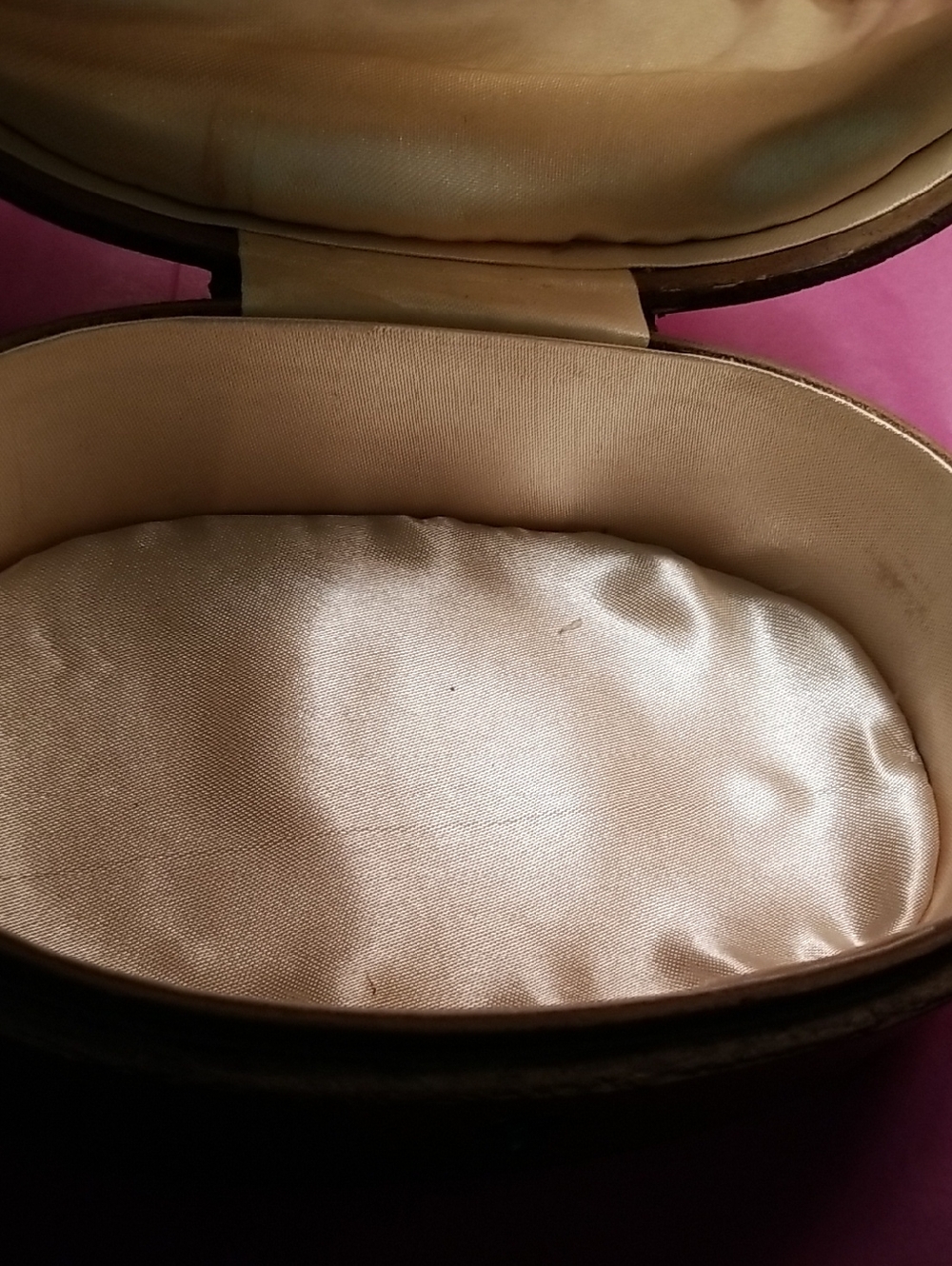 Vintage Leather Sewing Box - Picture 6 of 11